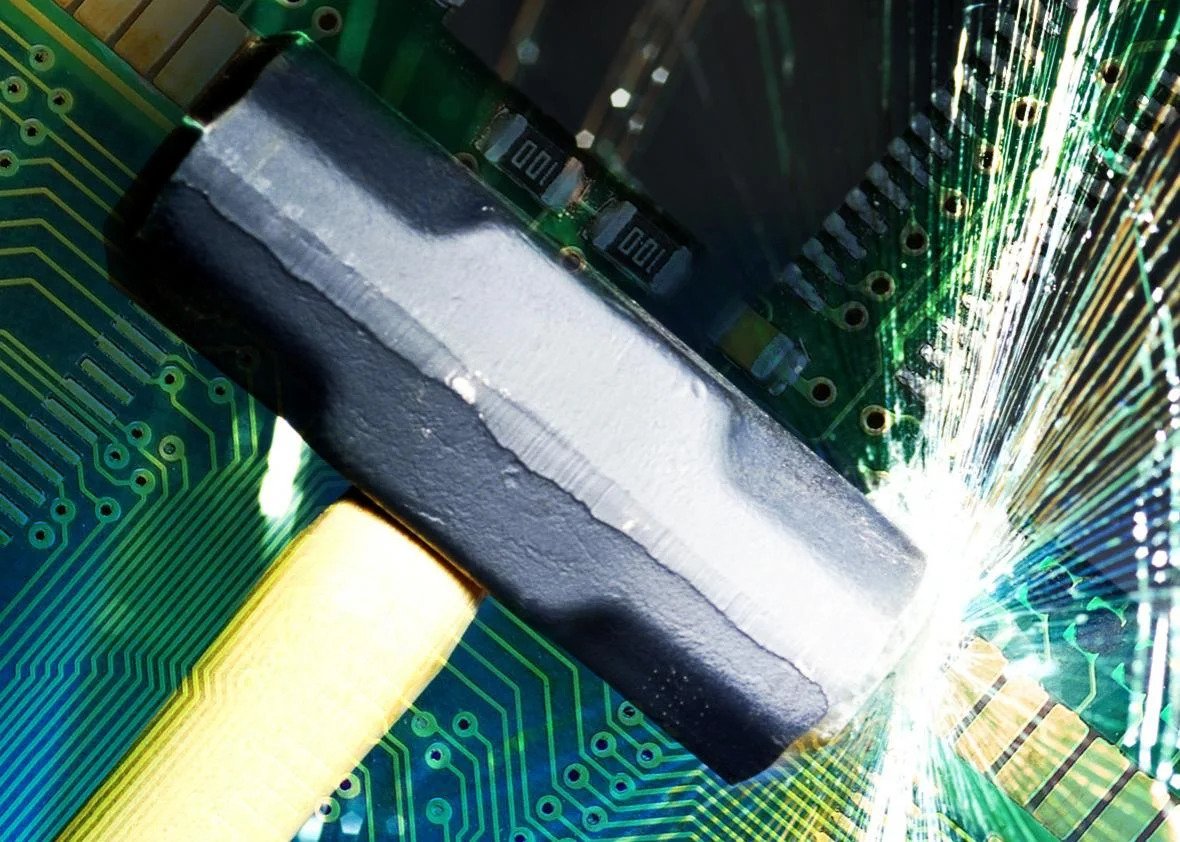 Rowhammer attack on DDR4 memory