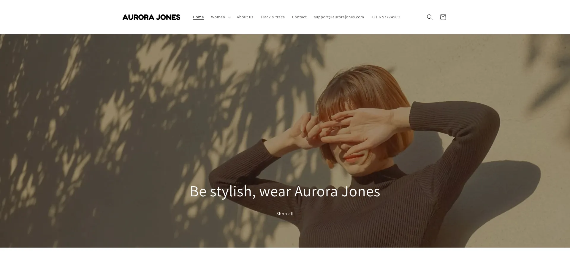 Website screenshot of Aurorajones.com