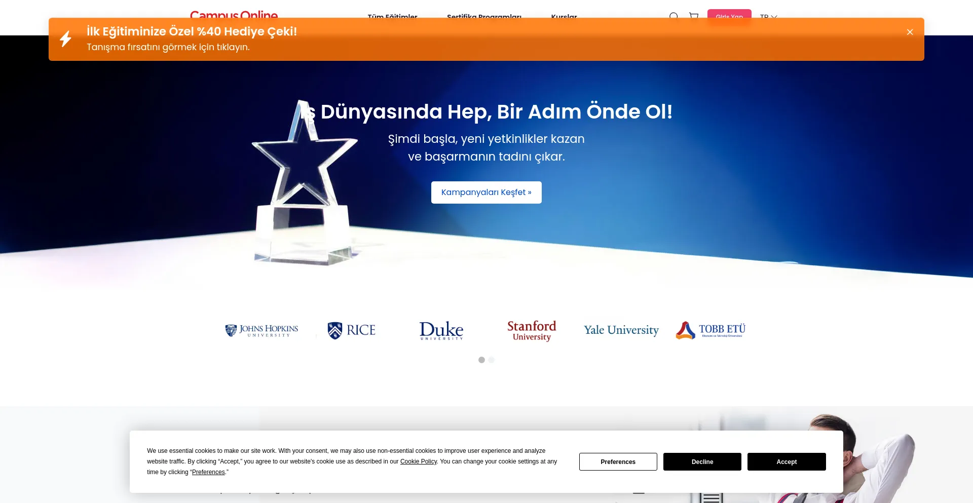 Website screenshot of Campusonline.com