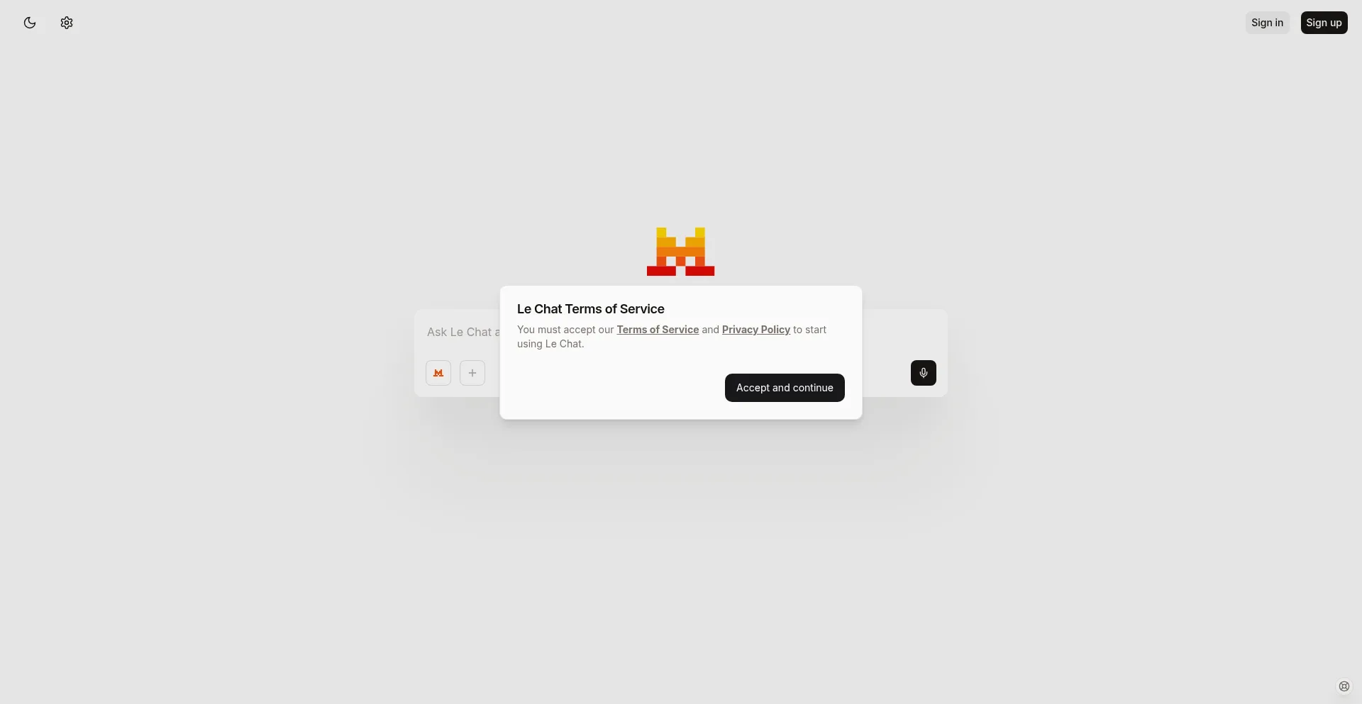 Website screenshot of Chat.mistral.ai