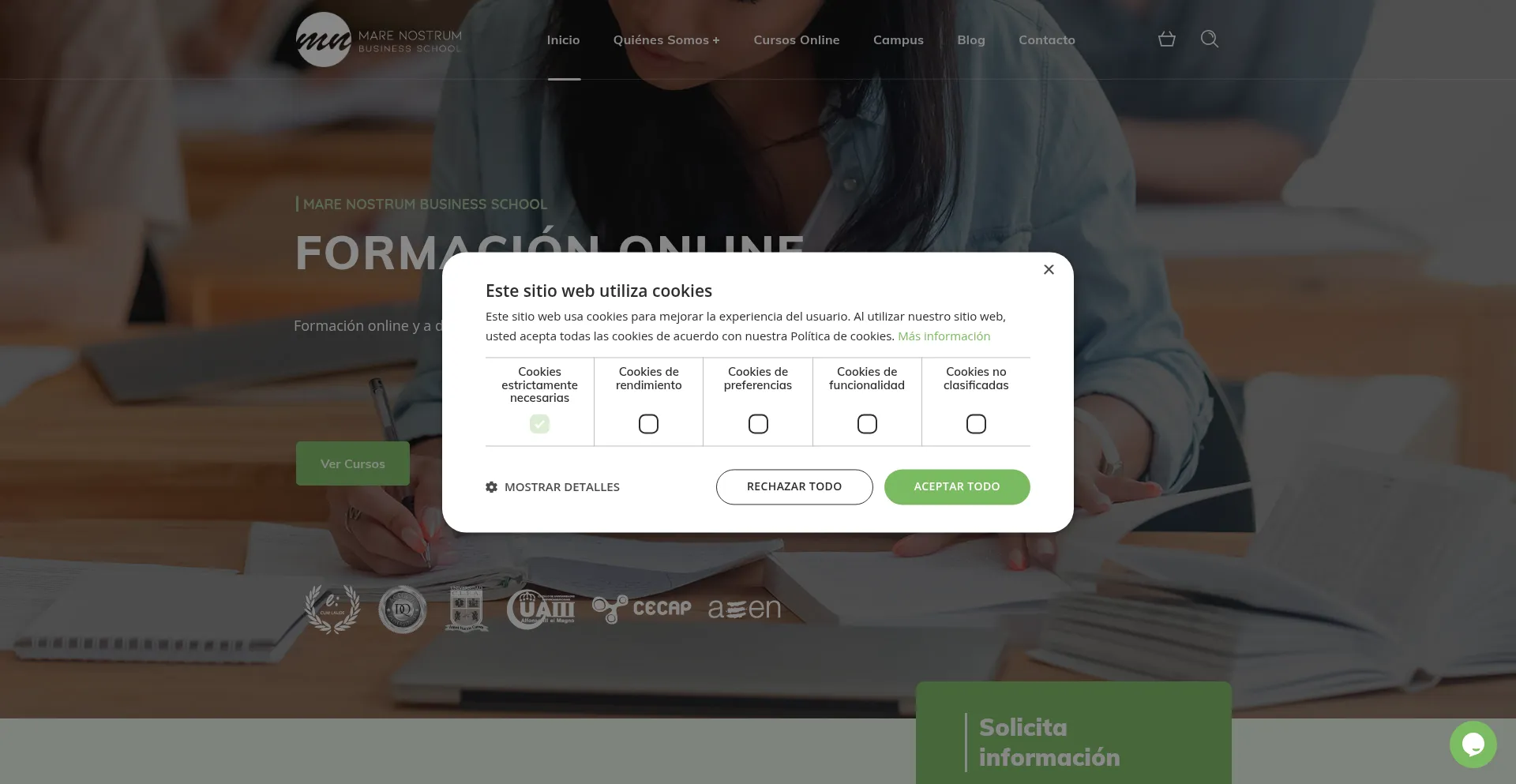 Escuelamarenostrum.com é Seguro e Confiável?