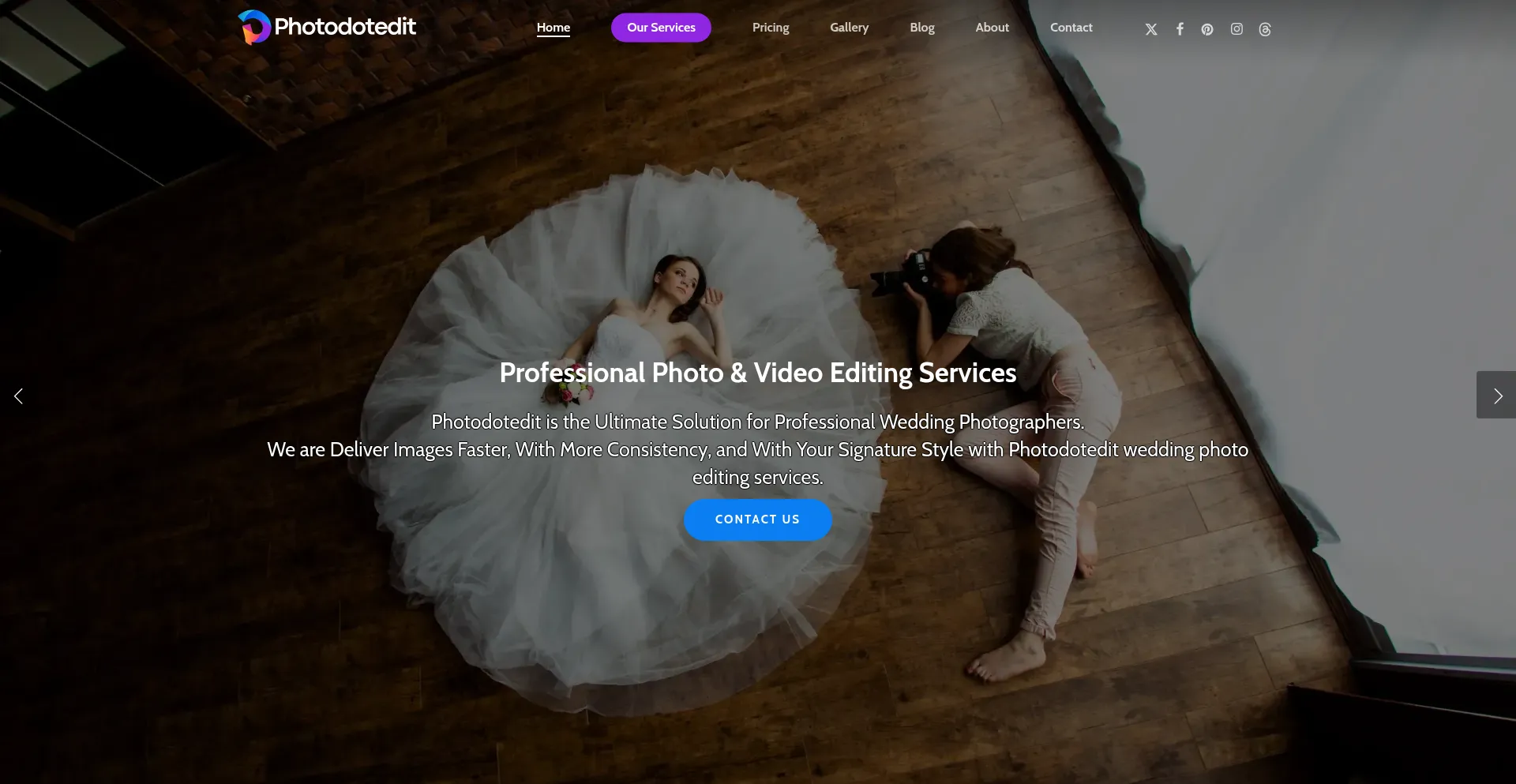 Website screenshot of Photodotedit.com