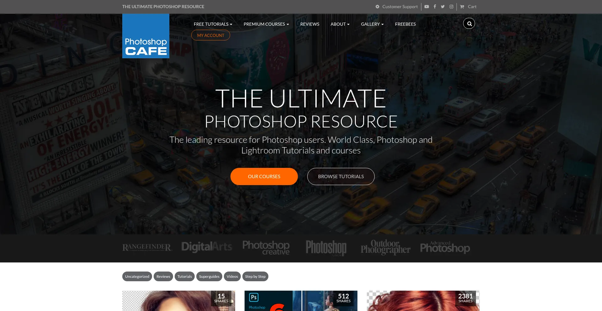 Website screenshot of Photoshopcafe.com