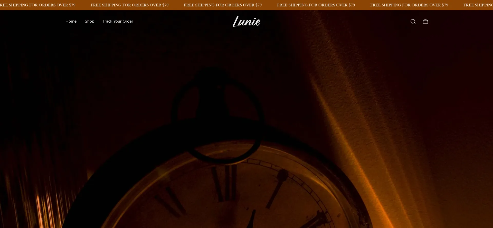Website screenshot of Withlunie.com